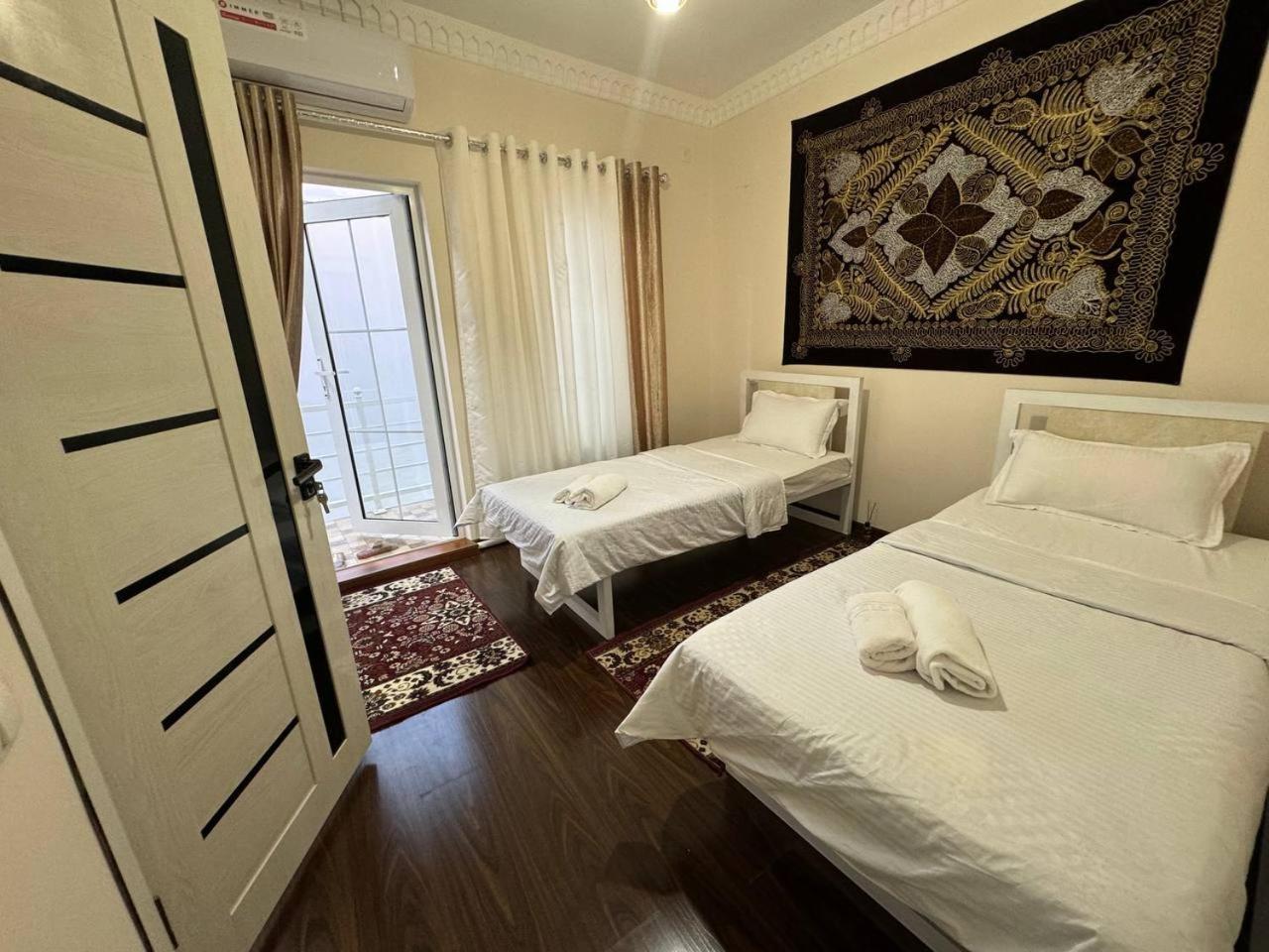 Boutique Boulevard Buchara Buitenkant foto