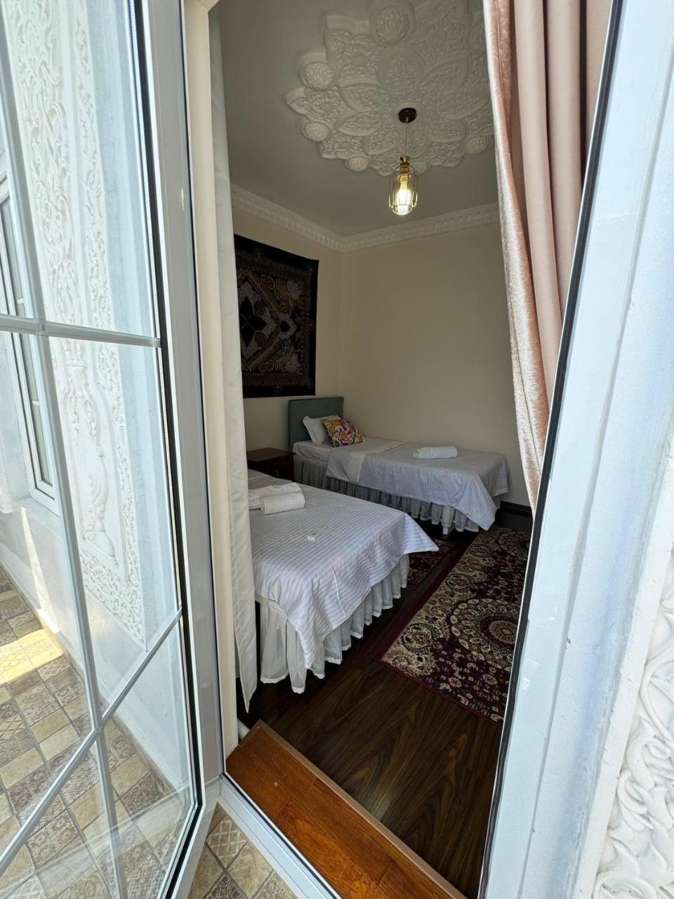 Boutique Boulevard Buchara Buitenkant foto