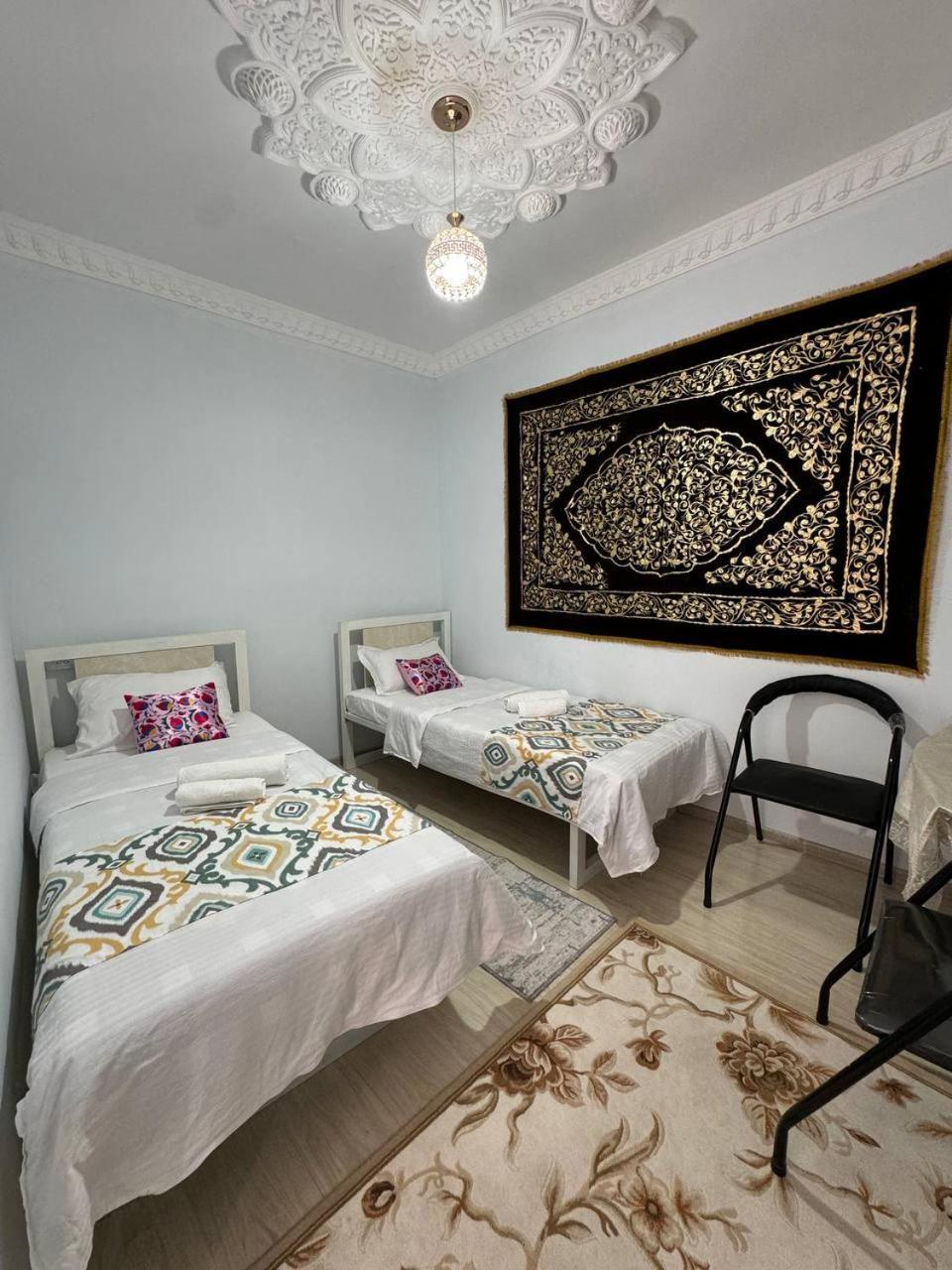 Boutique Boulevard Buchara Buitenkant foto
