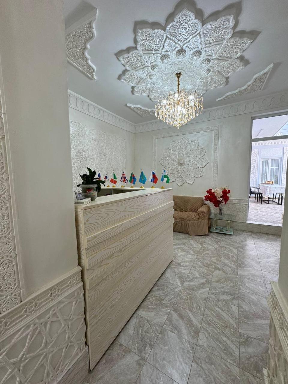 Boutique Boulevard Buchara Buitenkant foto