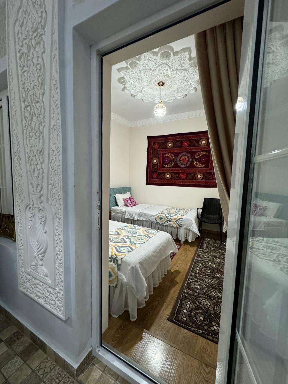 Boutique Boulevard Buchara Buitenkant foto